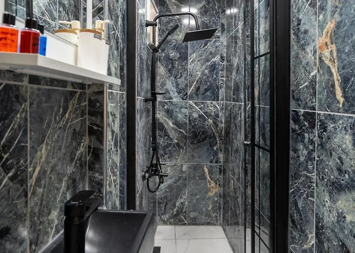 アパートホテル The Palm Suits イスタンブール